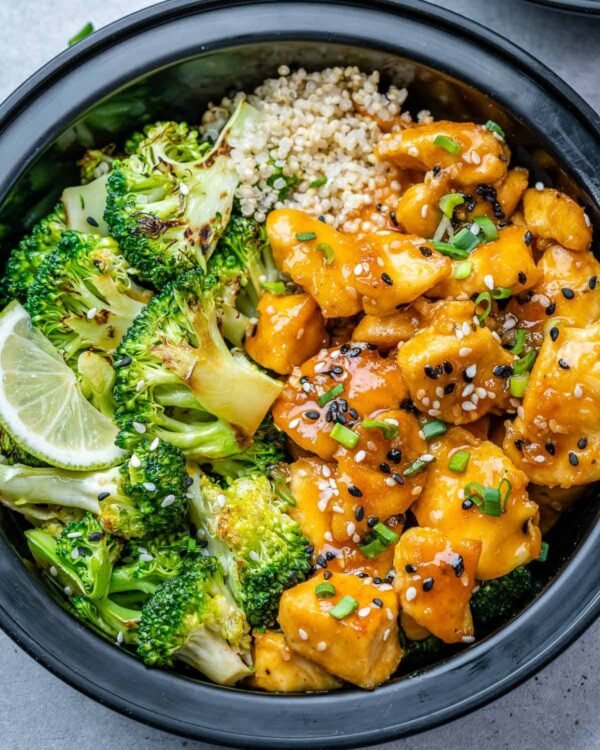 Lean & Legendary: 60 Healthy Chicken Recipes from Around the World - Image 3